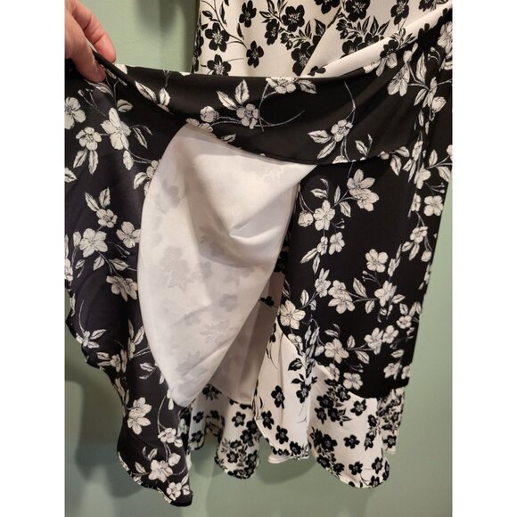 Karl Lagerfeld Black White Floral Faux Wrap Midi Dress Flutter Sleeve Sz 14 - Picture 4 of 8